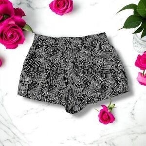 NWT a new day Black & White Striped Swirls Print Linen Blend Shorts